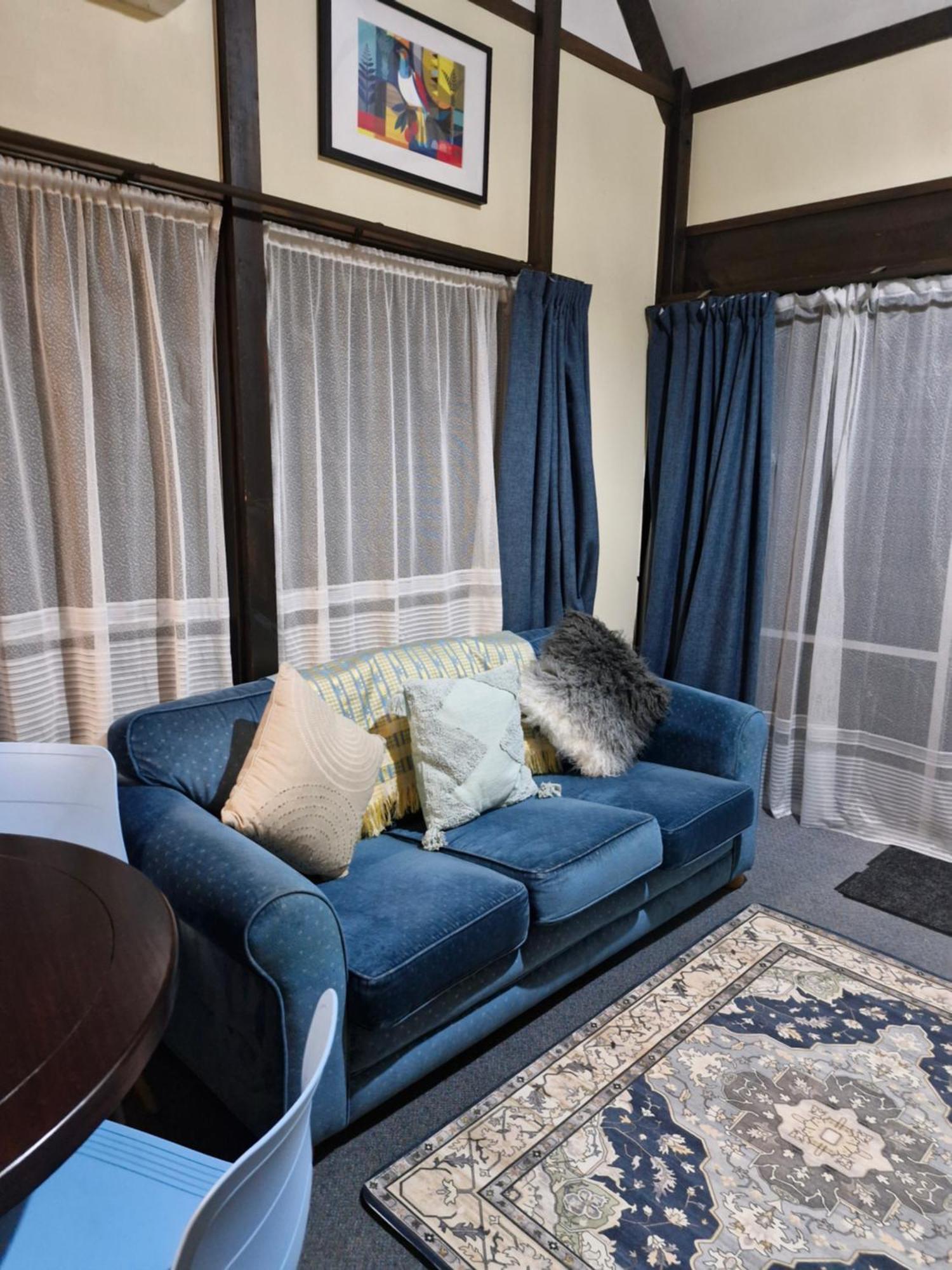 Tokaanu Lodge Motel トゥランギ エクステリア 写真