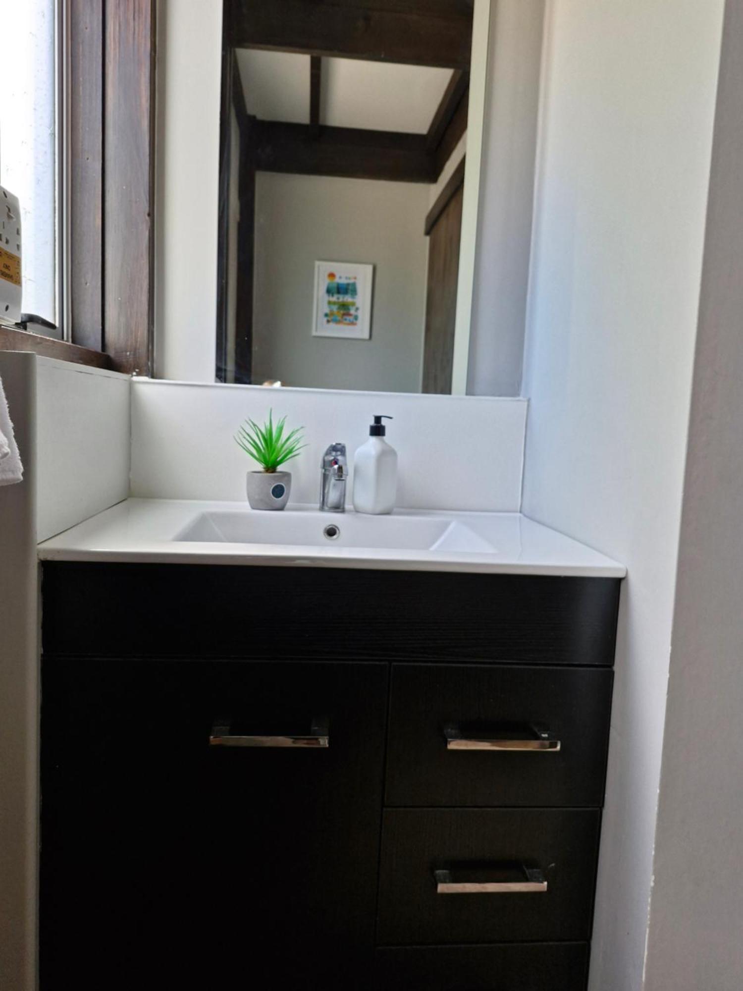 Tokaanu Lodge Motel トゥランギ エクステリア 写真